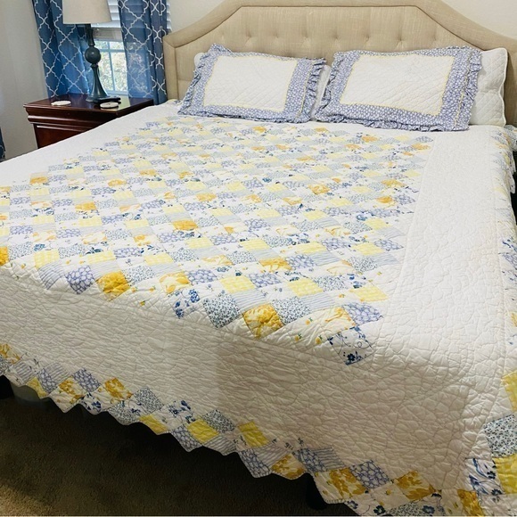 Linens & Things Handcrafted Full/Queen Cotton Patchwork Quilt Set